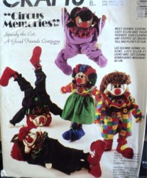 5461 MCCALLS  32'' COMICAL CLOWN DOLL, HAIR, JUMPSUIT, SHOES, APRON PATTERN